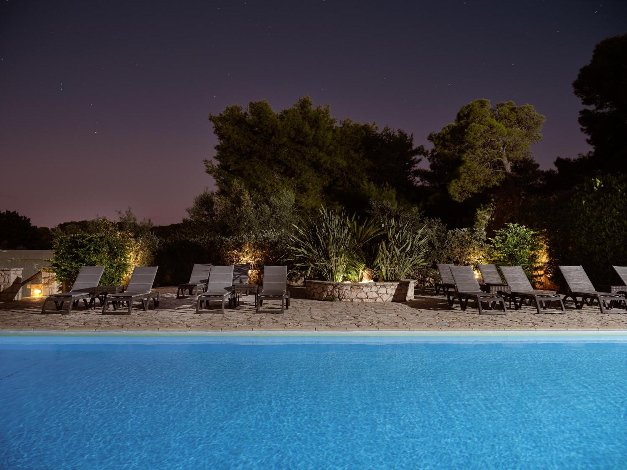 Aquarius Hotel Vasilikí 外观 照片