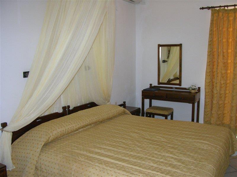 Aquarius Hotel Vasilikí 外观 照片